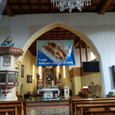 Dekoracja w kościele na Adwent i BN 2019 r.