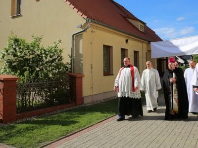 64812501 1266870963465889 5381330607248769024 O