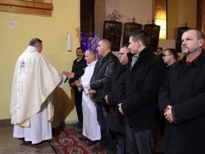 905906 422660021220325 8772469208831560441 O