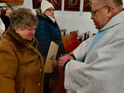 1000097327