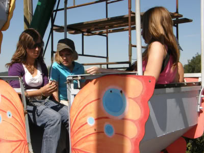 OLYMPUS DIGITAL CAMERA