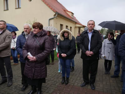 17917988 782820188537638 5151473622263215768 O